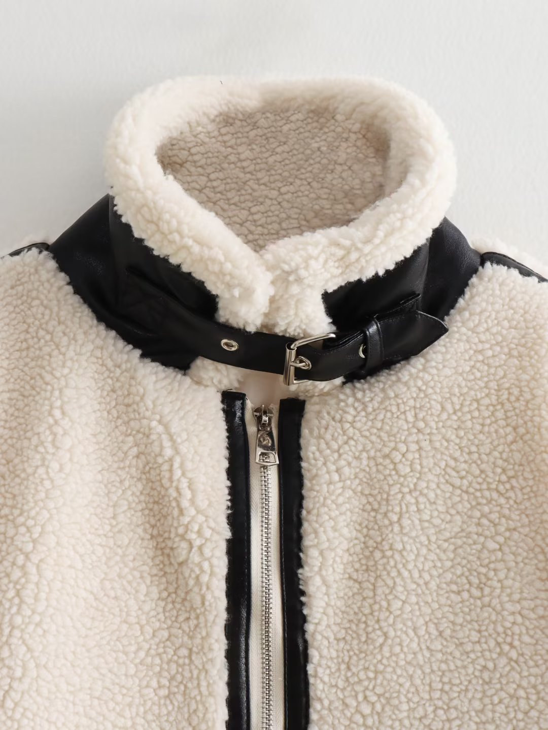 Chaqueta efecto lana de cordero