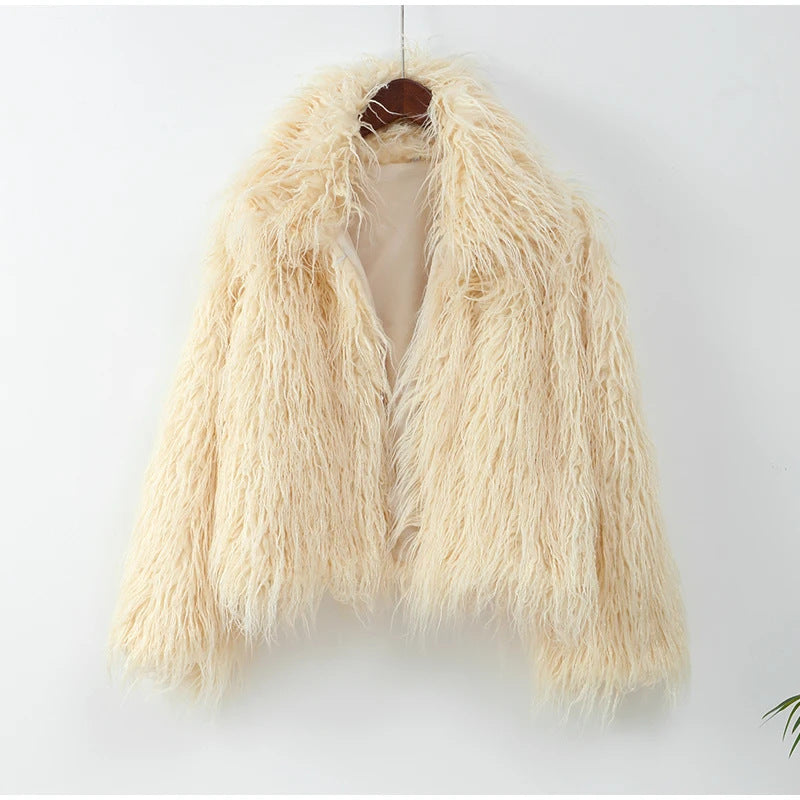 Short Fur Coat with Long Sleeves